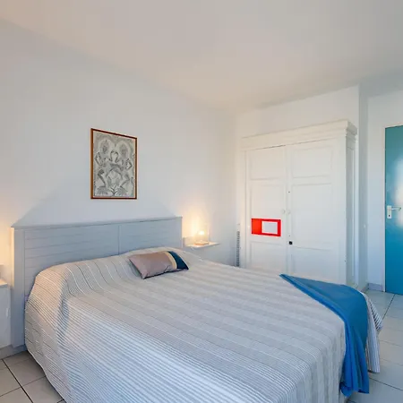 Apartman L'open-12 By Interhome Fréjus