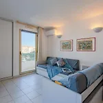 L'open-12 By Interhome * Fréjus